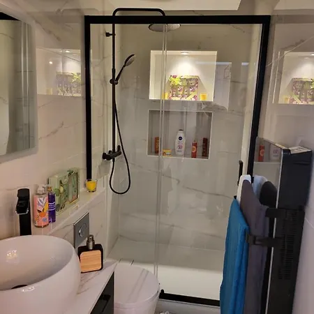 Lovely -paris Bagnolet